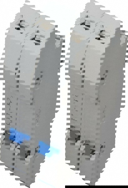 2 Pole, 600 VAC/VDC, 30 Amp, DIN Rail Mount Fuse Holder